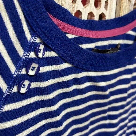 Women’s Liz Claiborne Size: Medium - Picture 3 of 5